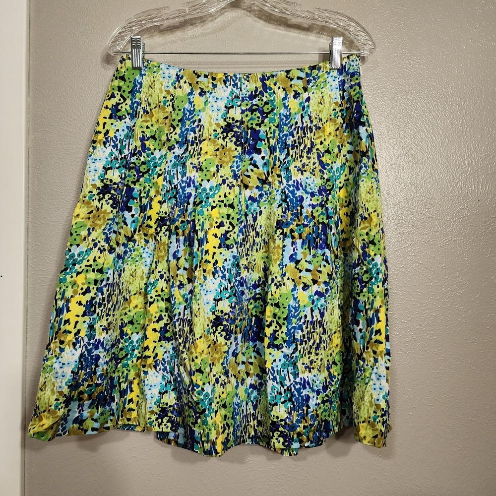 Talbots‎ Women's Skirt Size 6 Petite Flared Pleated Lined Skirt Multi-color
